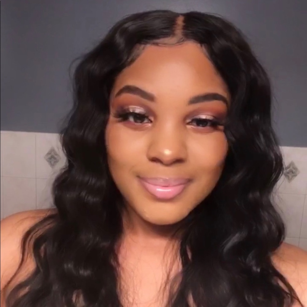 Meet your Posher, Evon